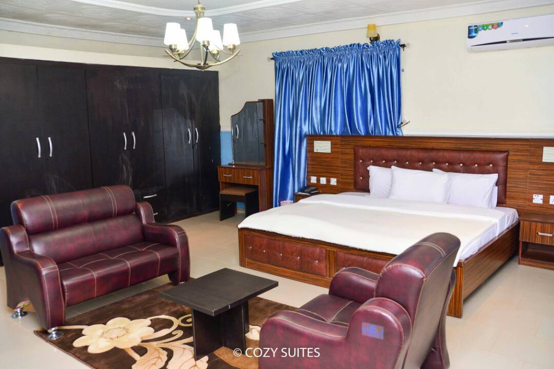 Cozy Resort And Suites