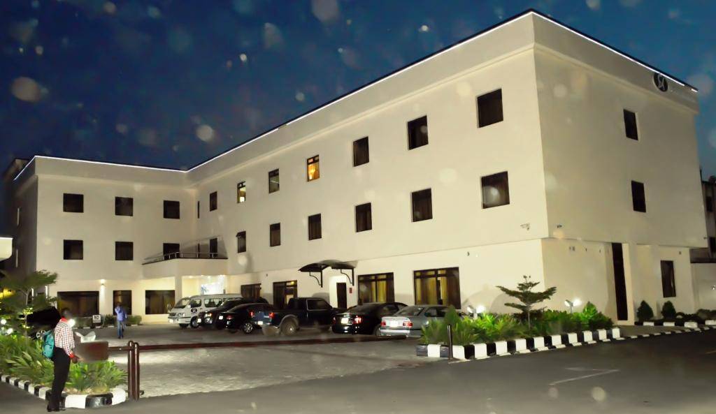 De Santos Hotel, Lagos
