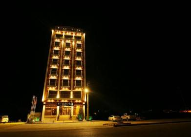 Hyksos Hotel Picture