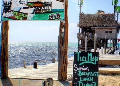 PUR Boutique Cabanas & Taco Bar Picture