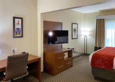 Comfort Suites Jefferson City Picture