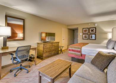 La Quinta Inn & Suites By Wyndham Minneapolis Bloomington W Picture