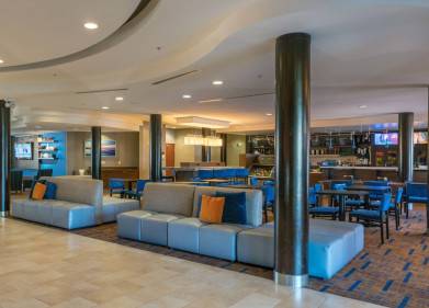 Courtyard By Marriott Los Angeles Burbank Airport Picture