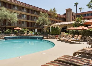Embassy Suites By Hilton Phoenix Airport Picture