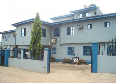 Jambed Hotel And Suites  Picture
